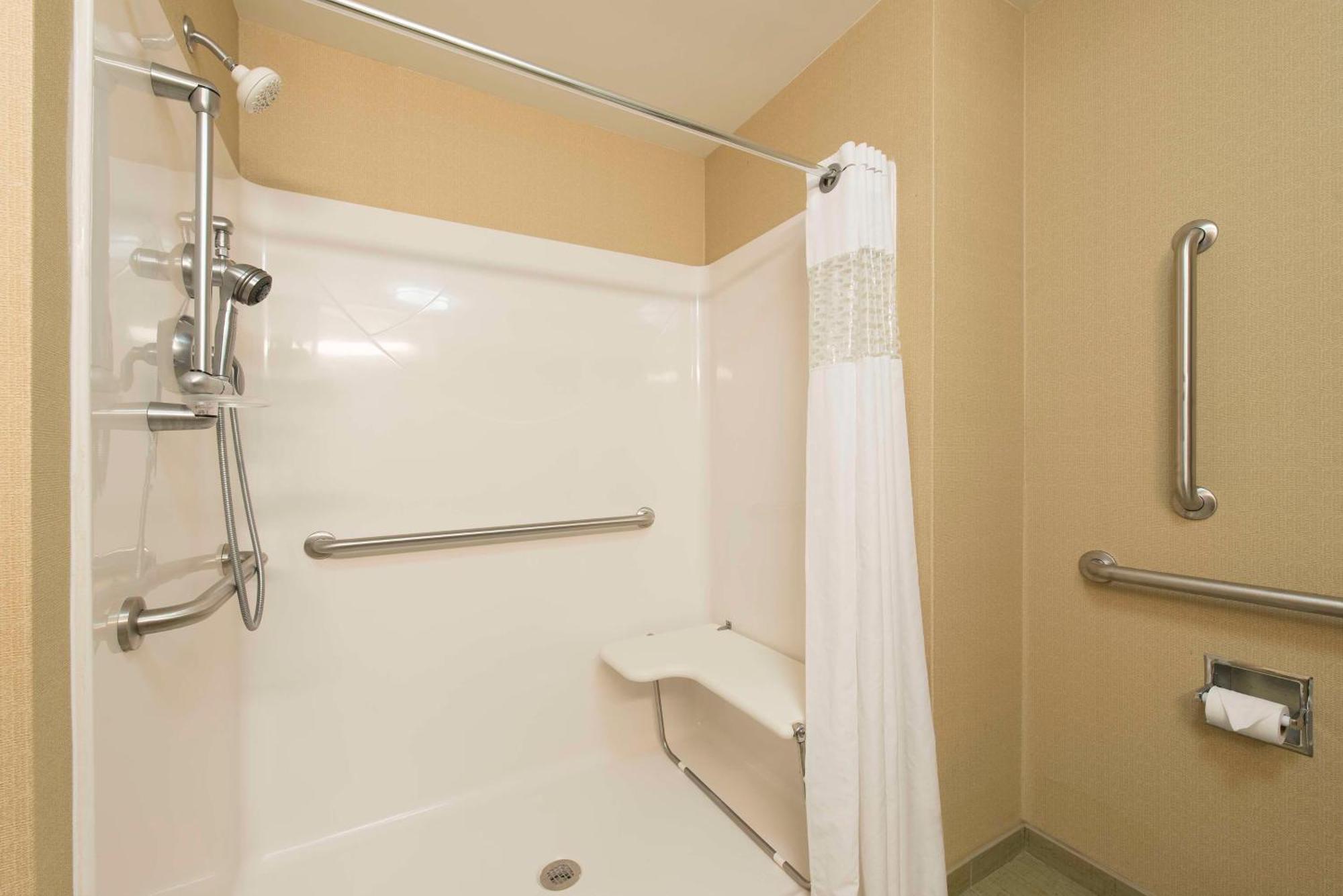 Hampton Inn & Suites Crawfordsville Zewnętrze zdjęcie